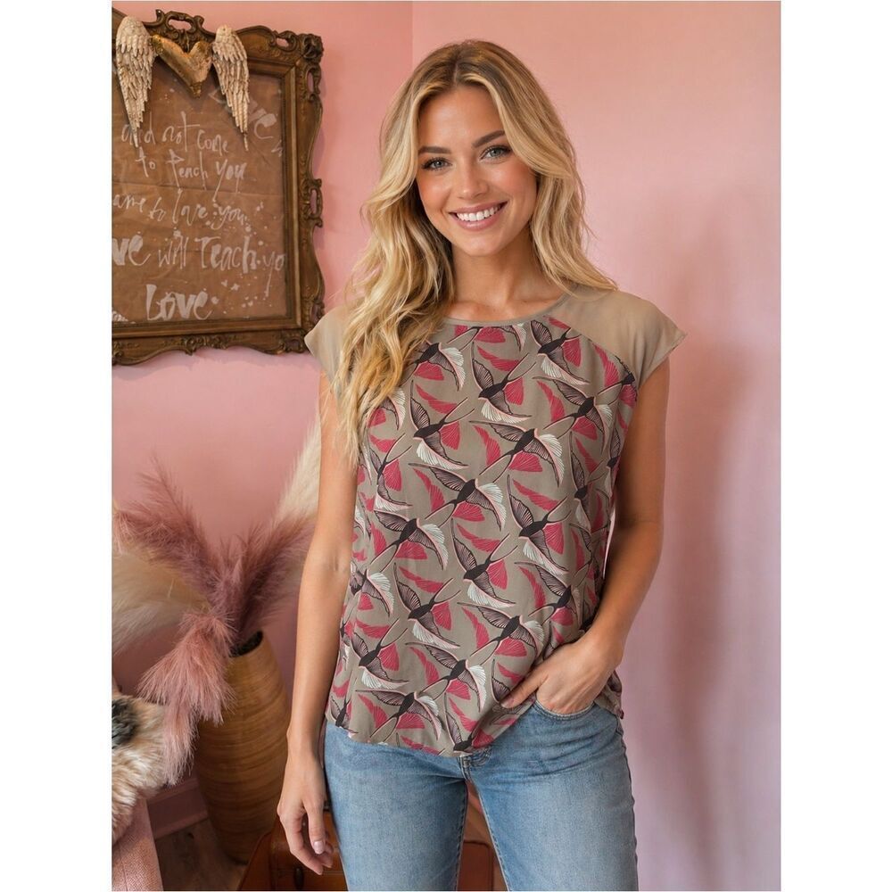 Boho Chic Taupe Bird-Print Cap-Sleeve Top with Pink Accents